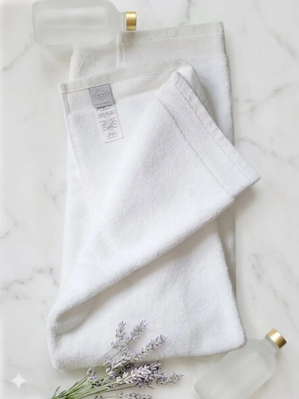 Frette White Cotton Rib-Trim Bath Mat.